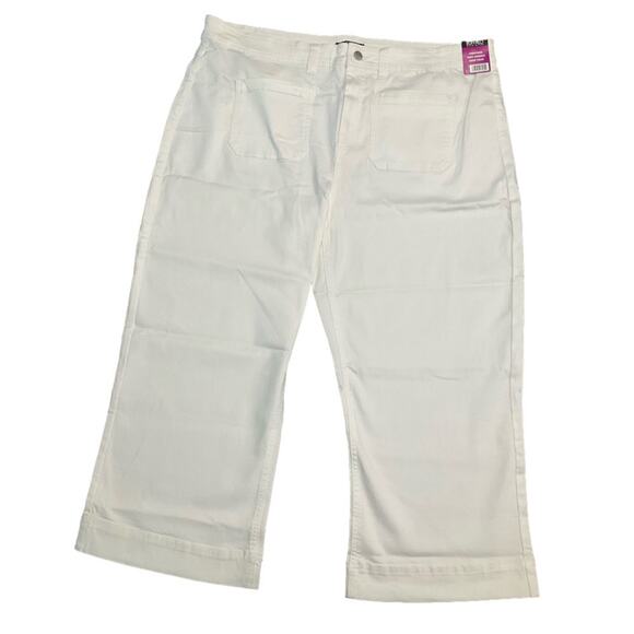 Buffalo David Britton Women's Wide Leg Crop Stretch White Pant Size 22 NWT - Picture 1 of 9